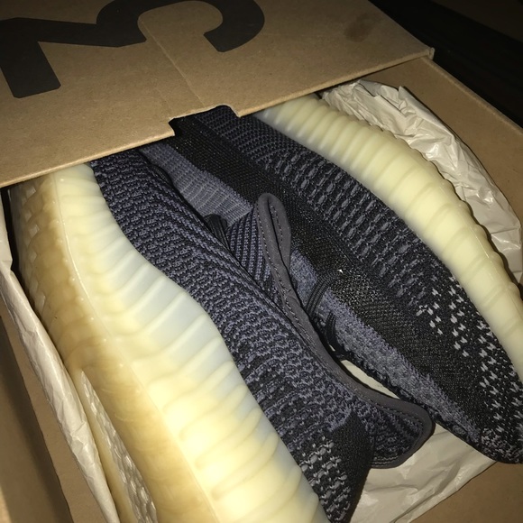 YEEZY BOOST 350 V2 ASRIEL•Size 10